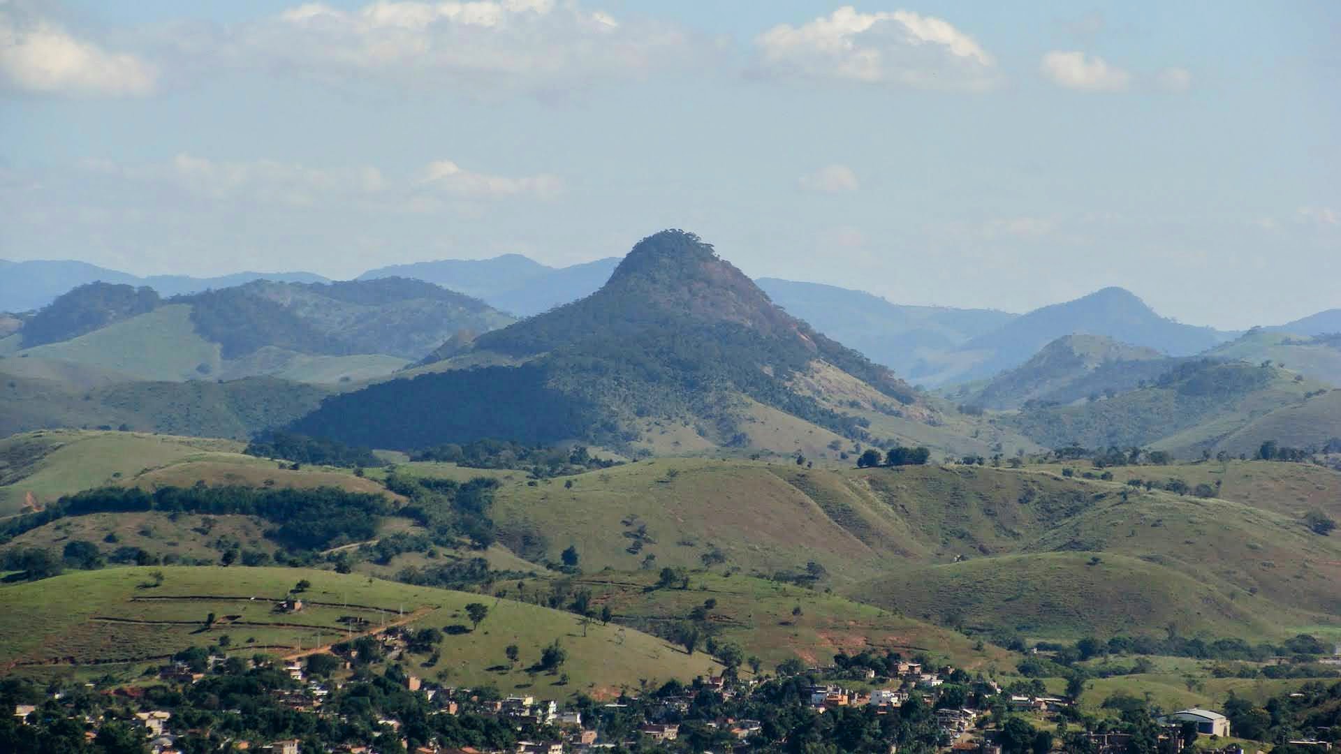 O Paradoxo dos Carros Elétricos: Um Dilema Ambiental